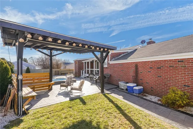 $579,000 | 366 Woodbine Street, Cranston, RI 02910