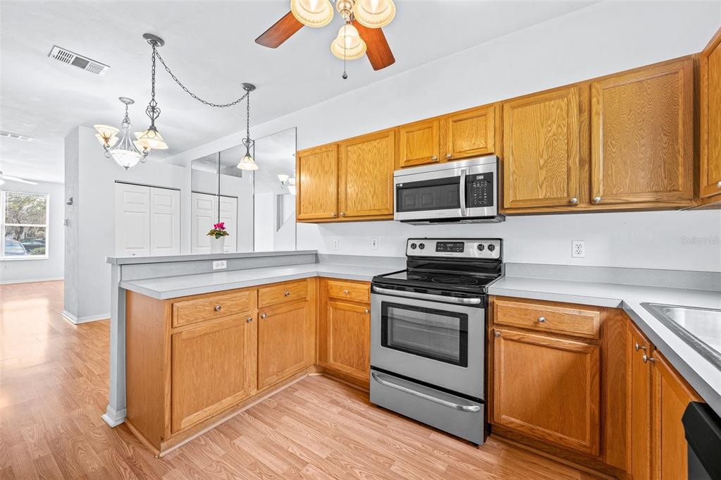 3970 Southwest 20th Avenue, Unit 903 Gainesville, FL 32607 - Photo 12 of 32