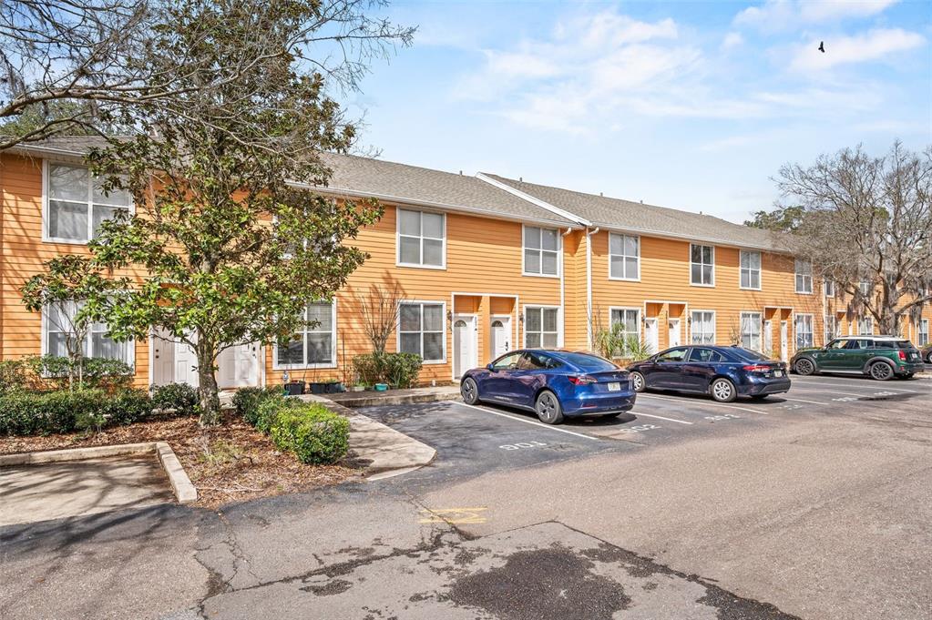 3970 Southwest 20th Avenue, Unit 903 Gainesville, FL 32607 - Photo 2 of 32