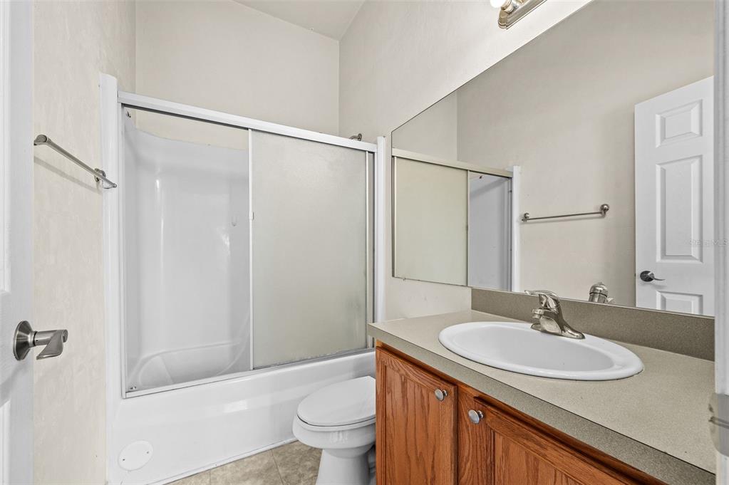 3970 Southwest 20th Avenue, Unit 903 Gainesville, FL 32607 - Photo 27 of 32