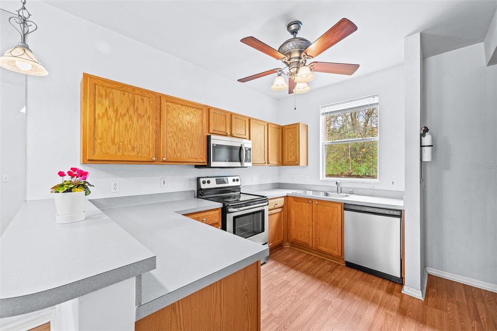 3970 Southwest 20th Avenue, Unit 903 Gainesville, FL 32607 - Photo 10 of 32