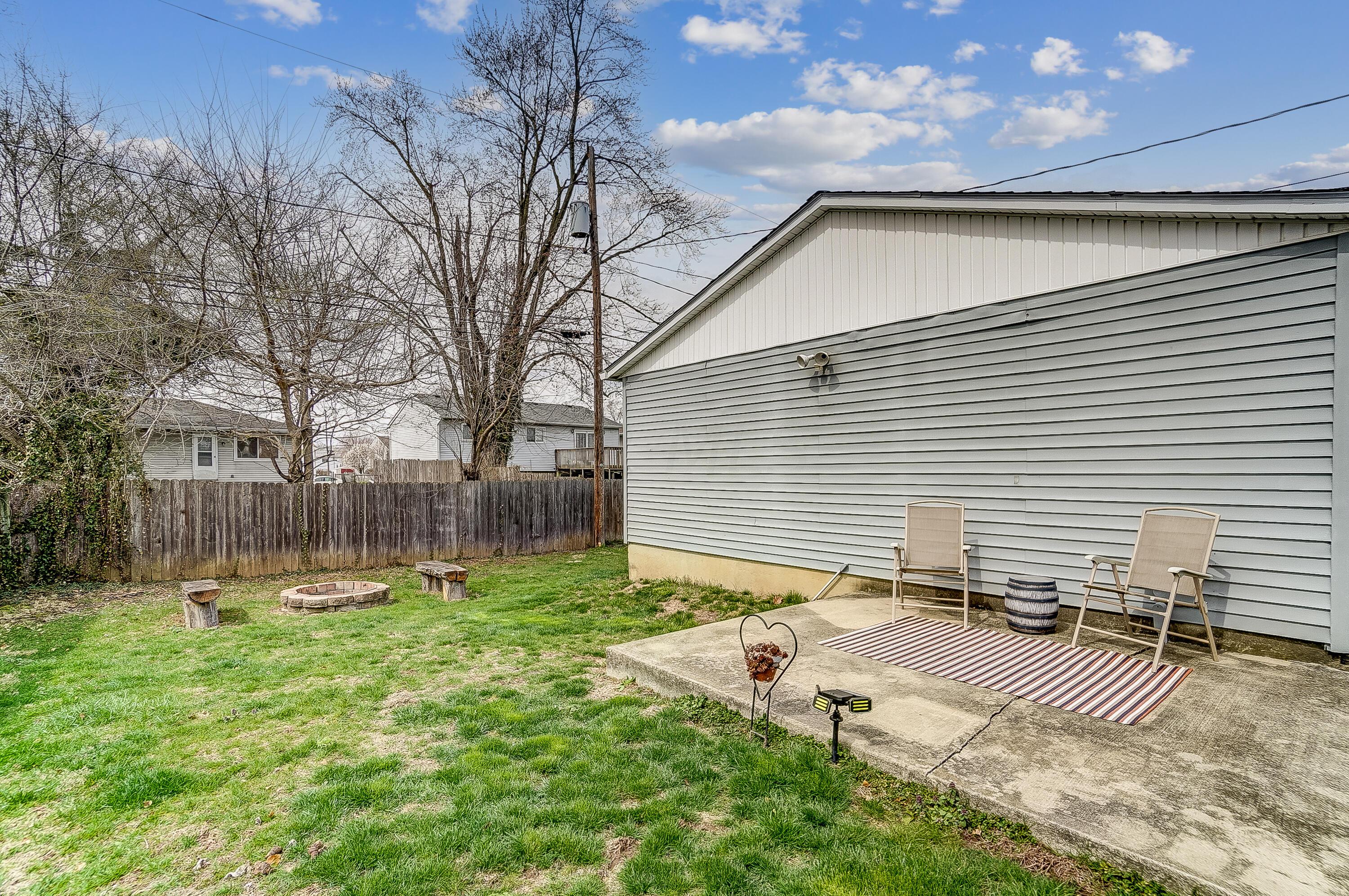 3963 Clabber Road Columbus, OH 43207 - Photo 31 of 35 Exterior Back