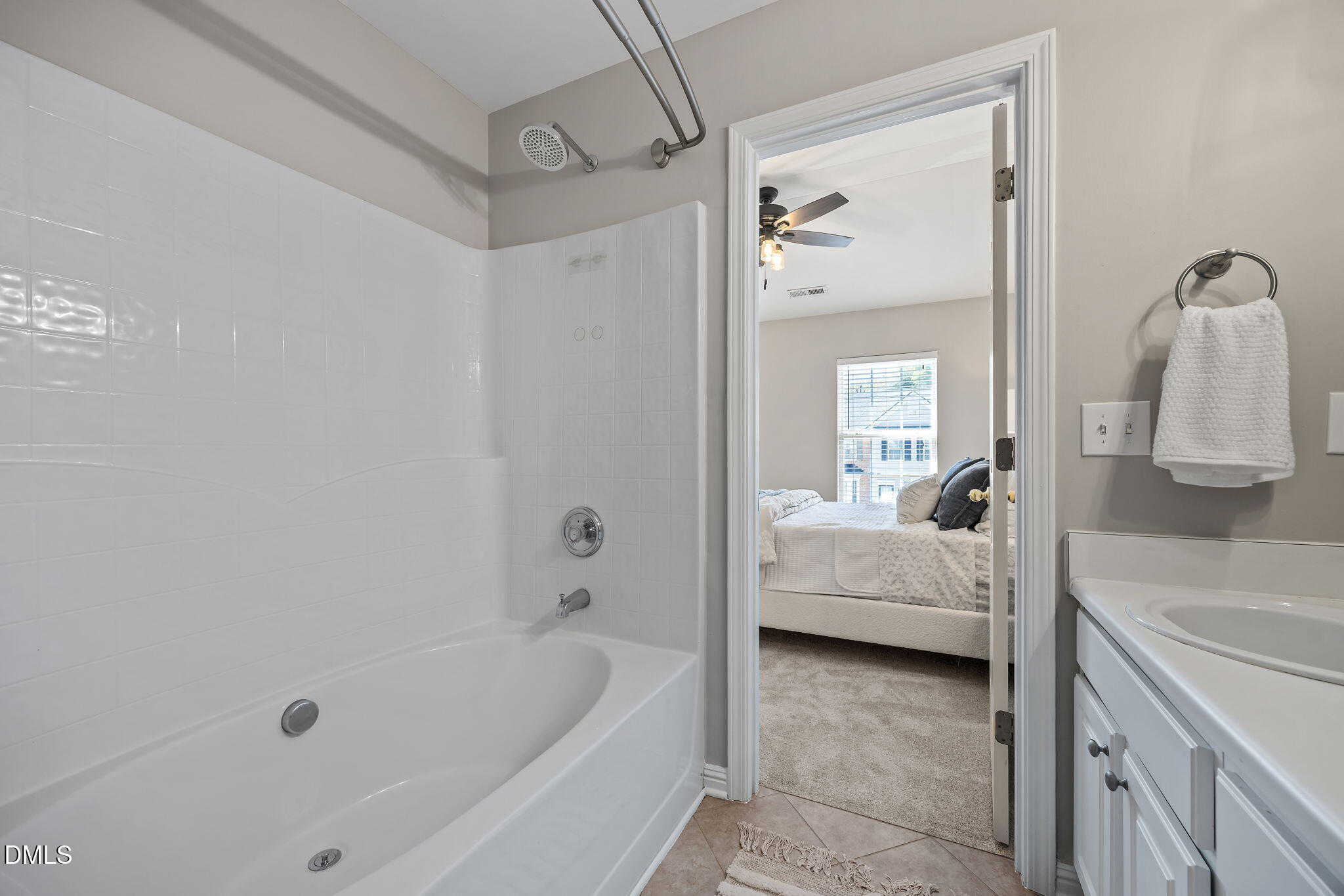 1703 Sorrell Brook Way Raleigh, NC 27609 - Photo 19 of 29 41-web-or-mls-IMG_6264