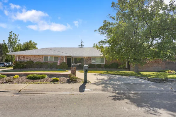$435,000 | 3605 Tamarack Drive, Redding, CA 96003