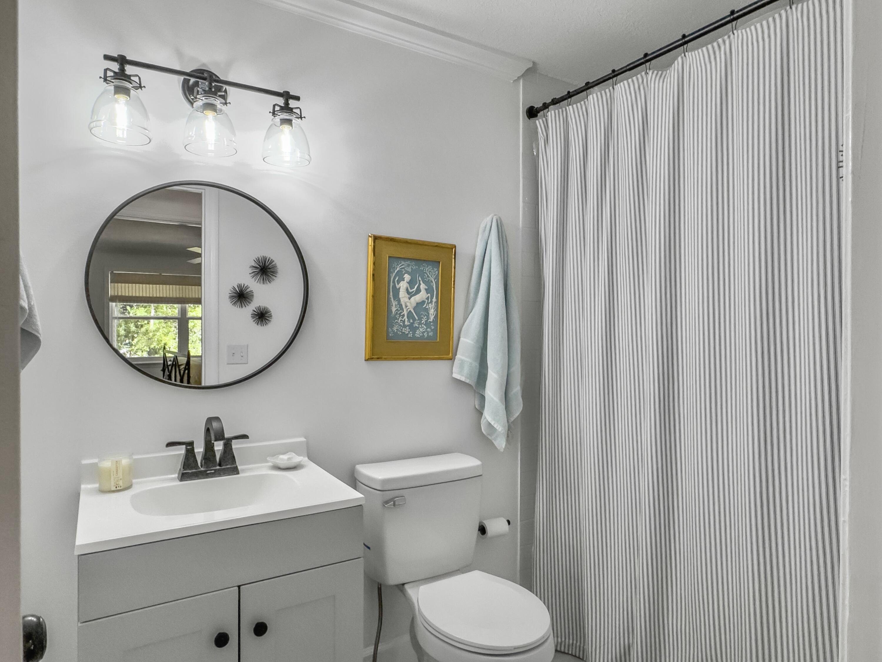 107 Hiers Corner Road Walterboro, SC 29488 - Photo 23 of 39 hall bath