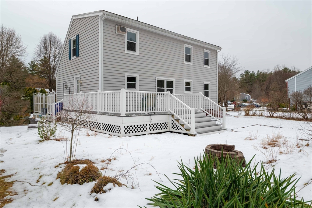 2 Dwight Circle Amherst, MA 01002 - Photo 3 of 28