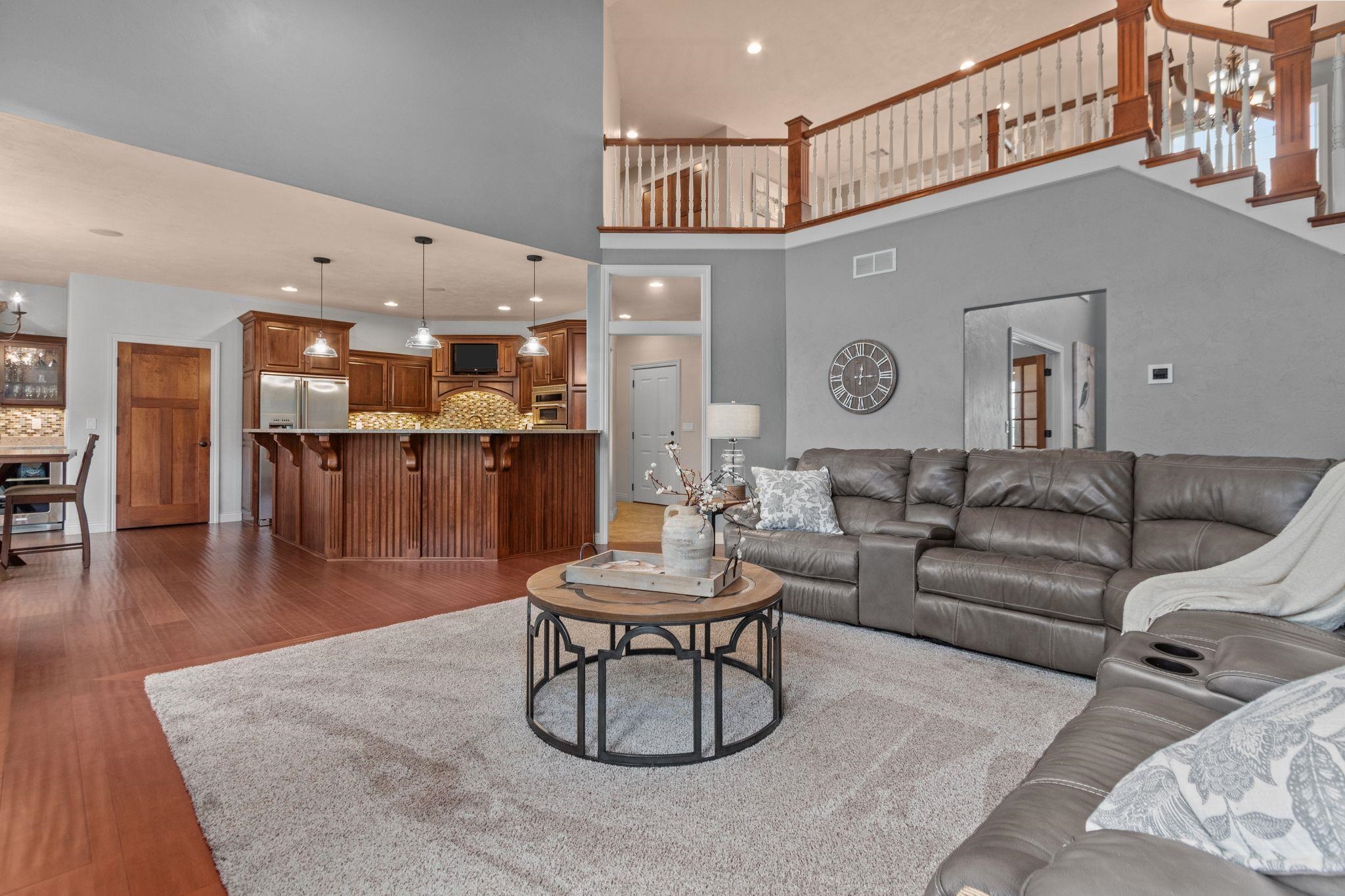 493 Dalton Road Neenah, WI 54956 - Photo 10 of 65