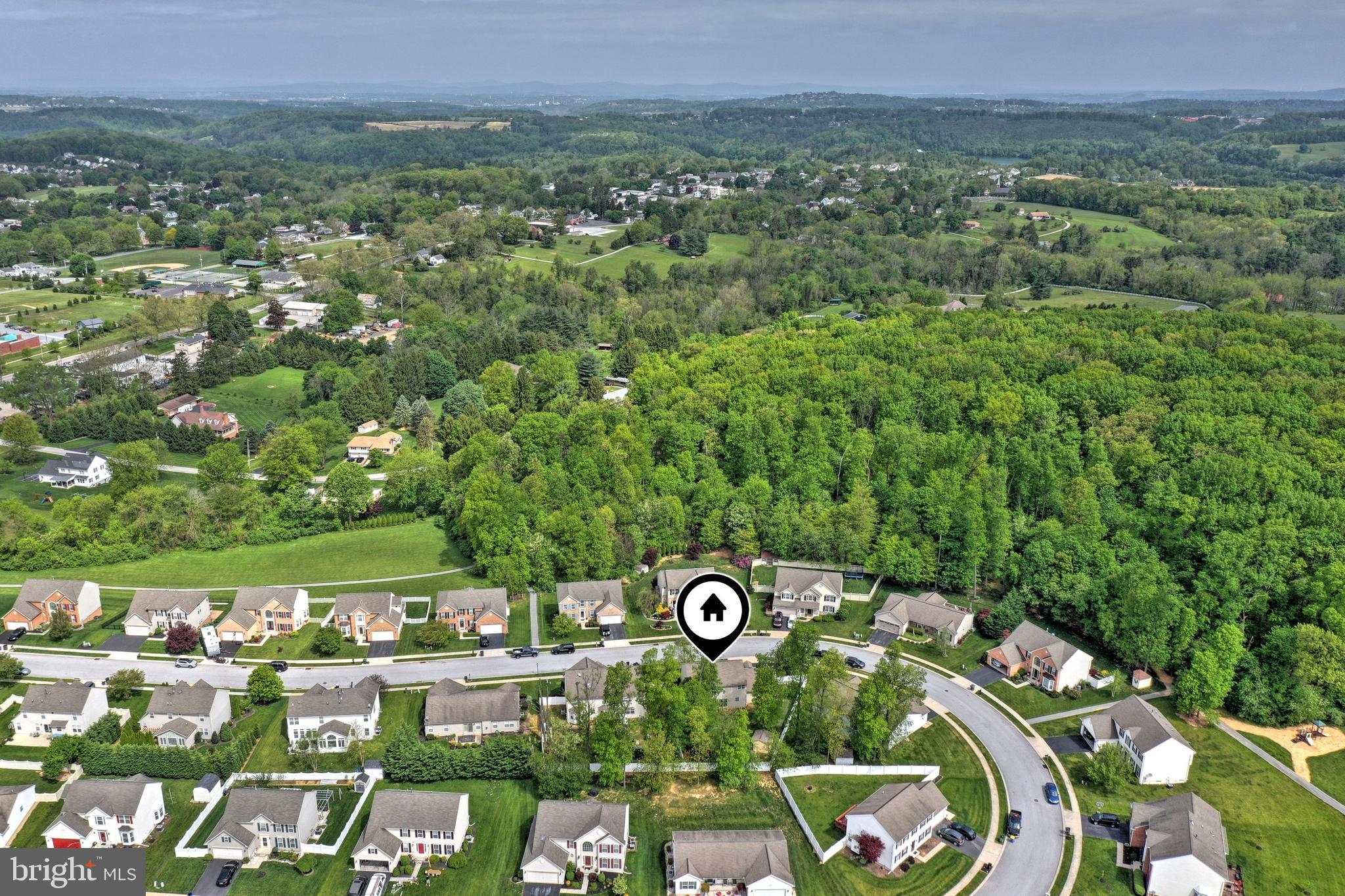 7735 Seneca Ridge Drive York, PA 17403 - Photo 14 of 54 Gallery Image 14