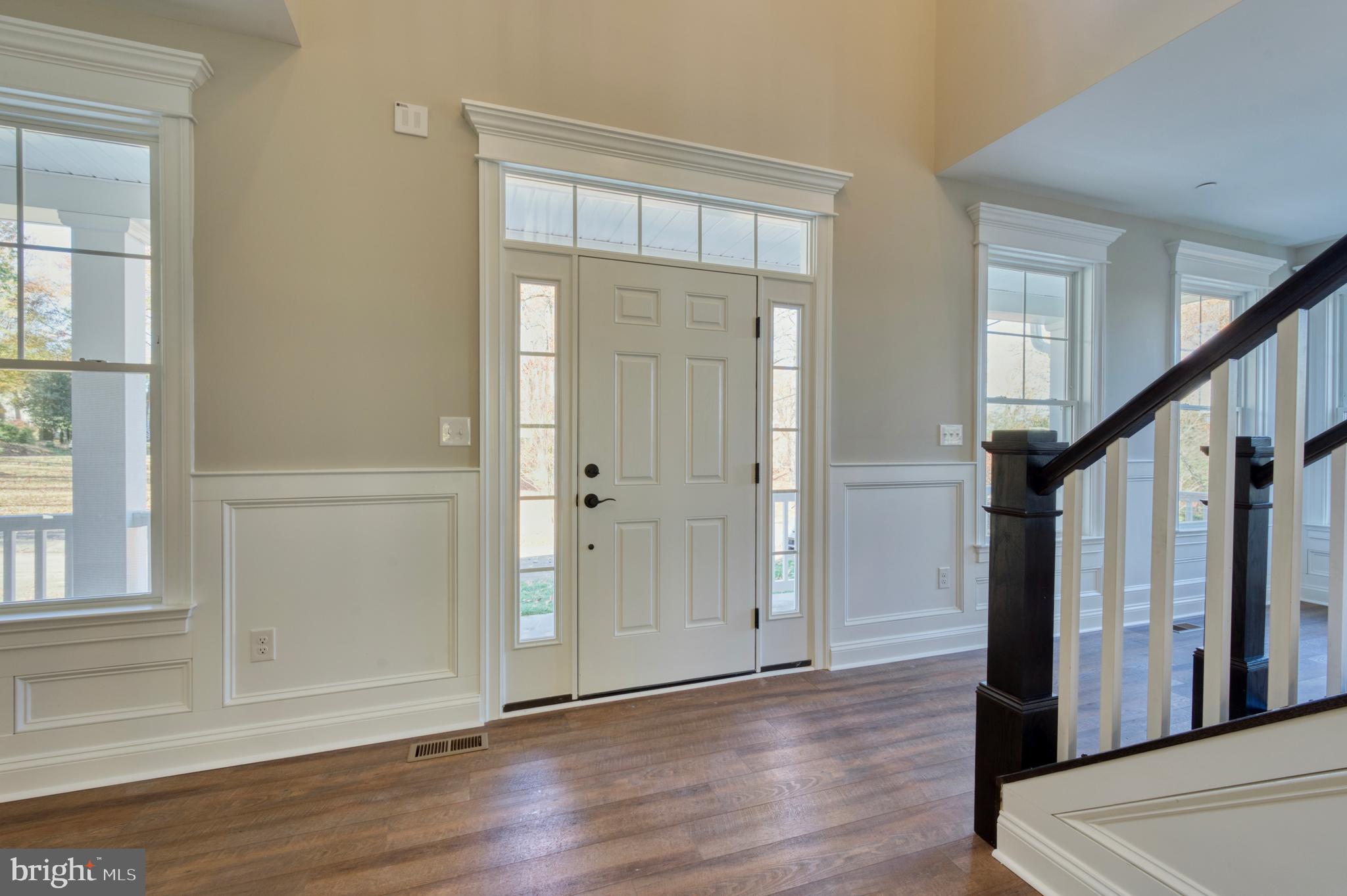 2644 Claibourne Road Annapolis, MD 21403 - Photo 5 of 56