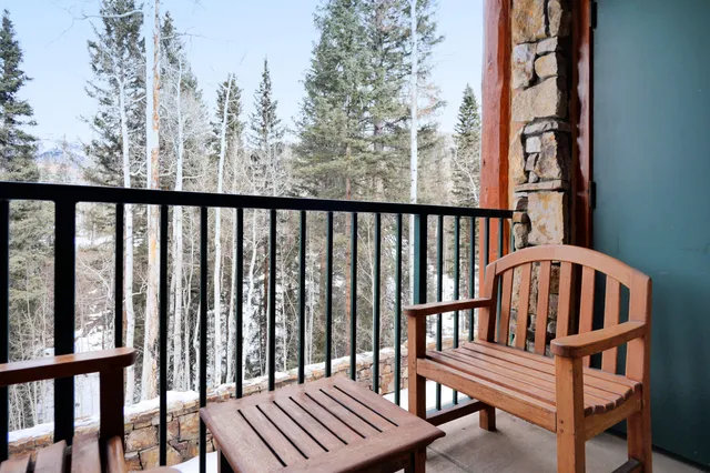 $720,000 | 457 Mountain Village Boulevard, Unit 2112, Mountain Village, CO 81435