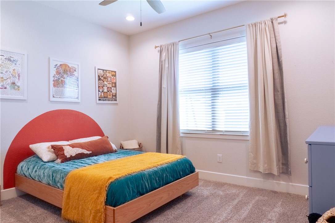 4205 Kalalau Court Bryan, TX 77802 - Photo 10 of 31