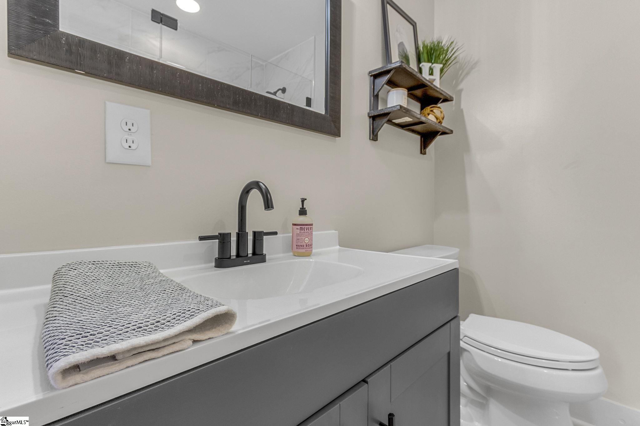 308 Crosswell School Road Easley, SC 29640 - Photo 18 of 34 Gallery Image 18
