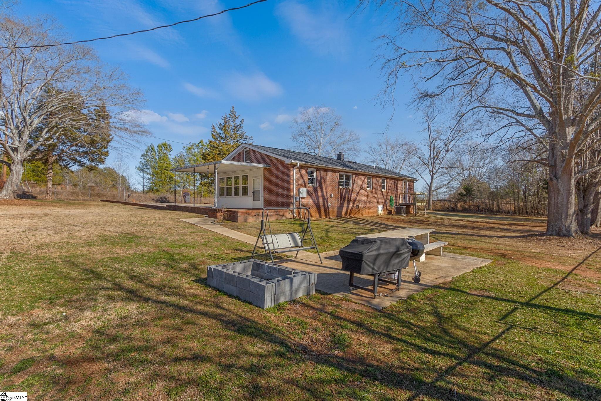 308 Crosswell School Road Easley, SC 29640 - Photo 29 of 34 Gallery Image 29