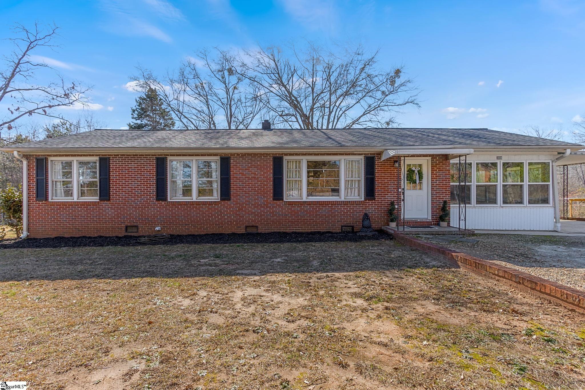 308 Crosswell School Road Easley, SC 29640 - Photo 3 of 34 Gallery Image 3