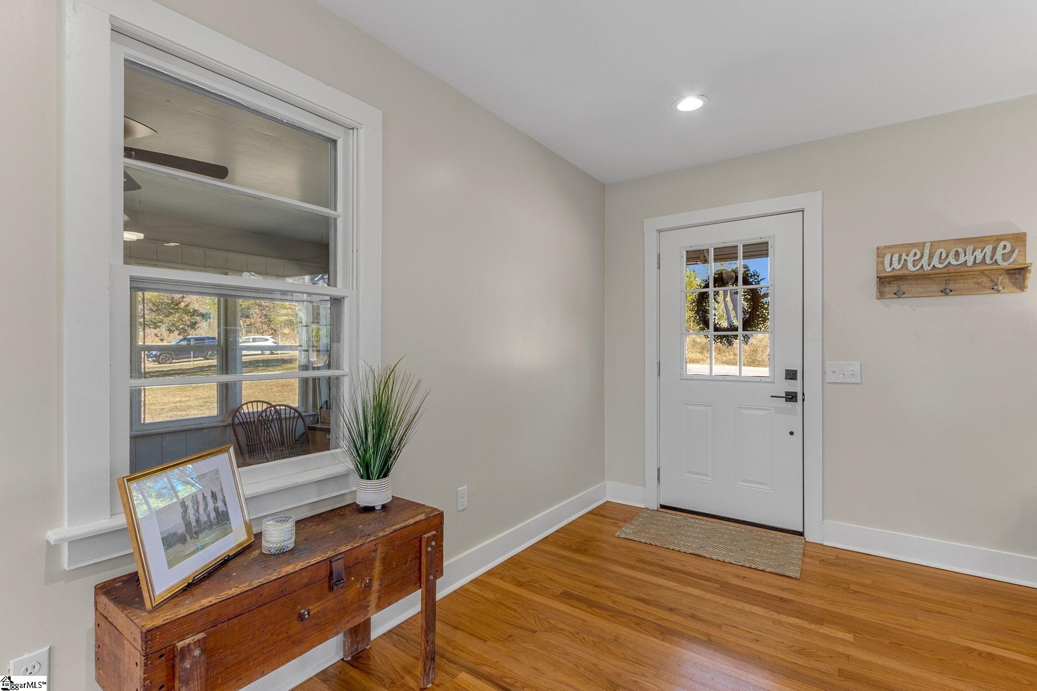 308 Crosswell School Road Easley, SC 29640 - Photo 5 of 34 Gallery Image 5