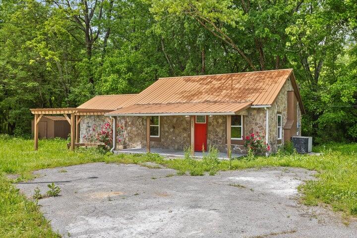 551 South Main Street Whitwell, TN 37397 - Photo 7 of 22 7