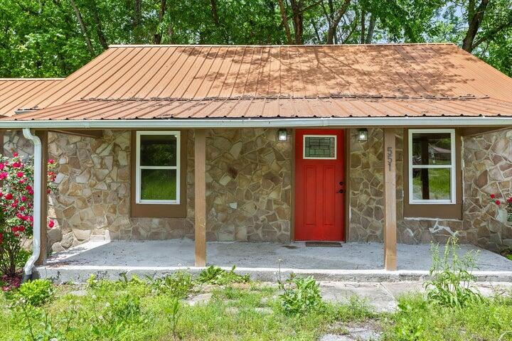 551 South Main Street Whitwell, TN 37397 - Photo 8 of 22 8