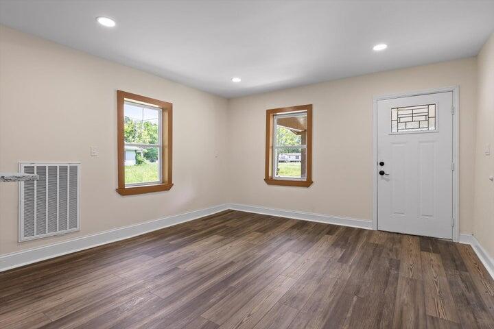 551 South Main Street Whitwell, TN 37397 - Photo 10 of 22 10