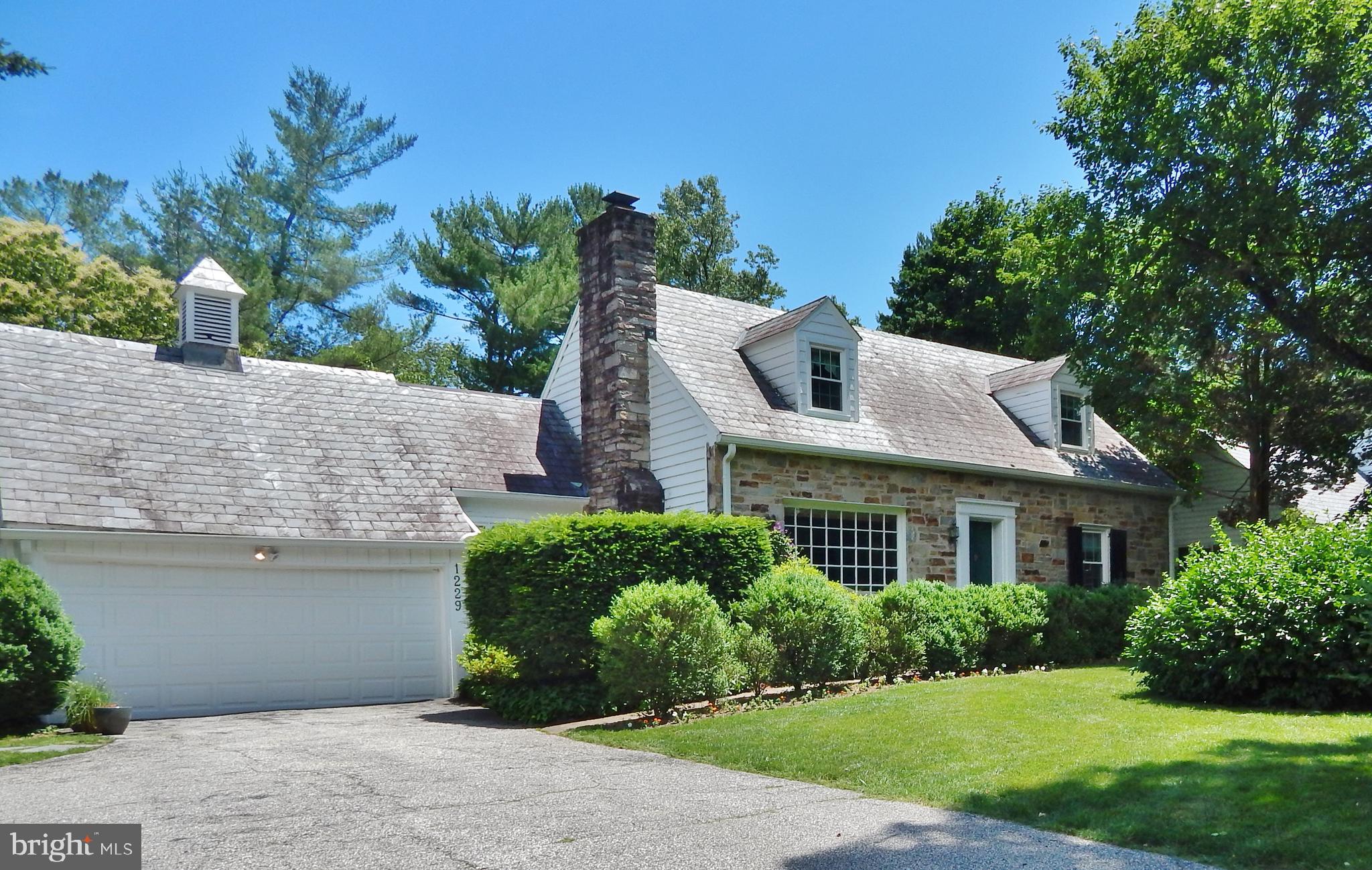 1229 Dulaney Valley Road Towson, MD 21286 - Photo 2 of 58 Large Attached Garage