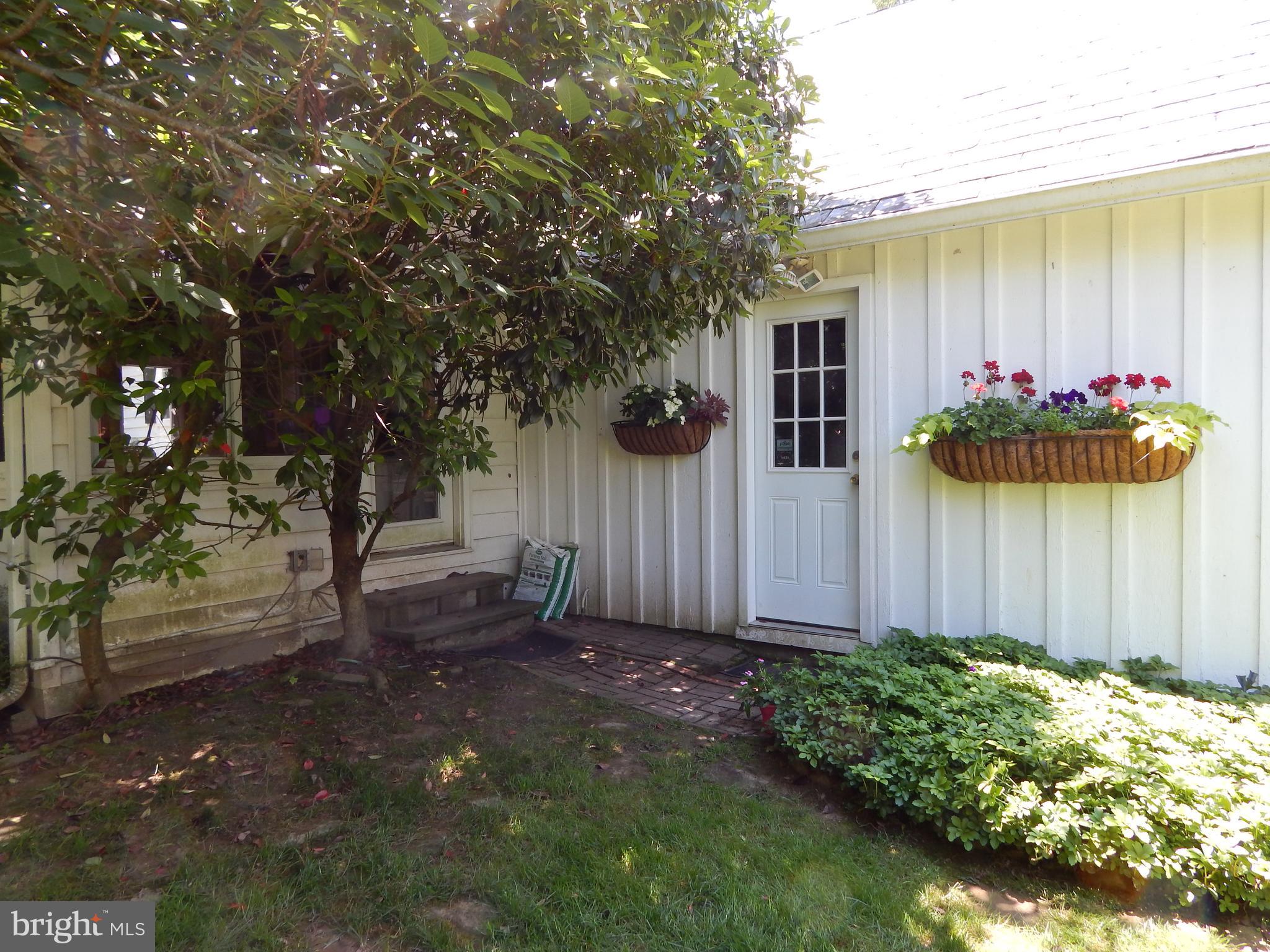 1229 Dulaney Valley Road Towson, MD 21286 - Photo 33 of 58 Back Entrance to Garage