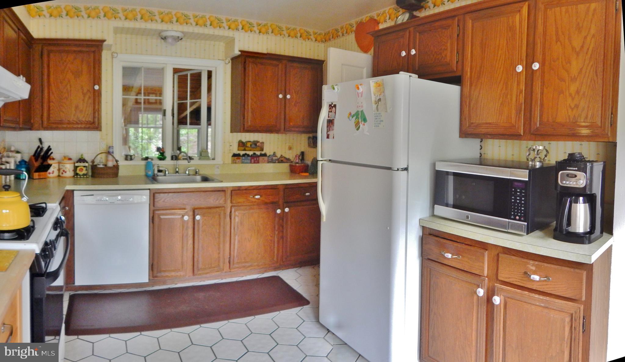 1229 Dulaney Valley Road Towson, MD 21286 - Photo 9 of 58 Kitchen