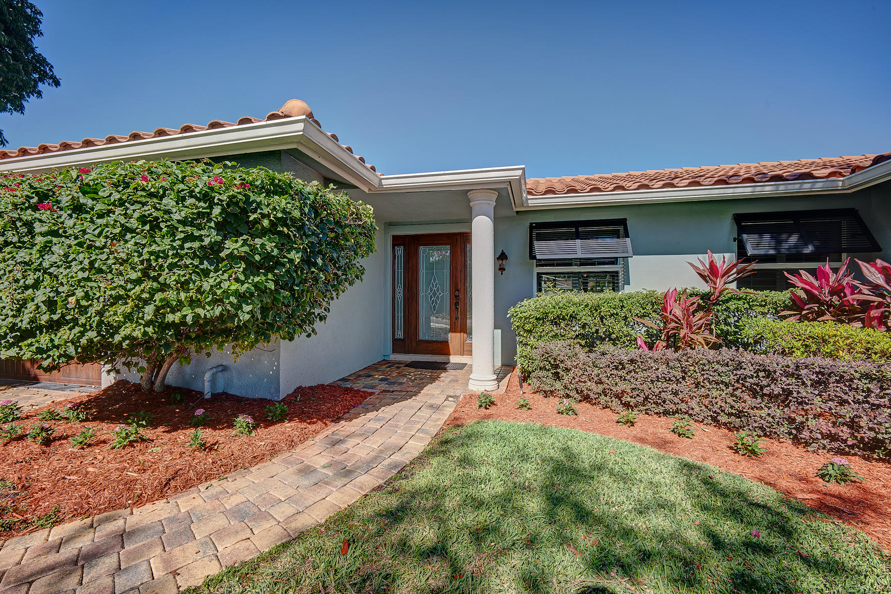 971 Southwest 16th Street Boca Raton, FL 33486 - Photo 2 of 36 Beautiful Curb Appeal