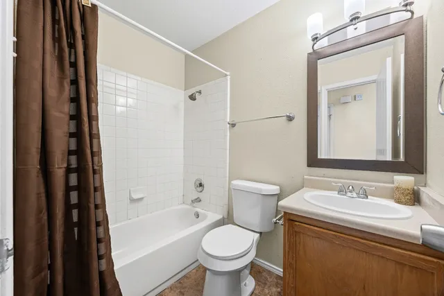 $295,000 | 17611 Wiseman Drive, Pflugerville, TX 78660