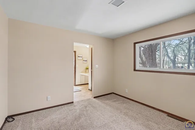 $249,900 | 112 Walnut Court, Perry, KS 66073