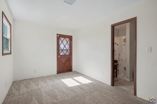 $249,900 | 112 Walnut Court, Perry, KS 66073