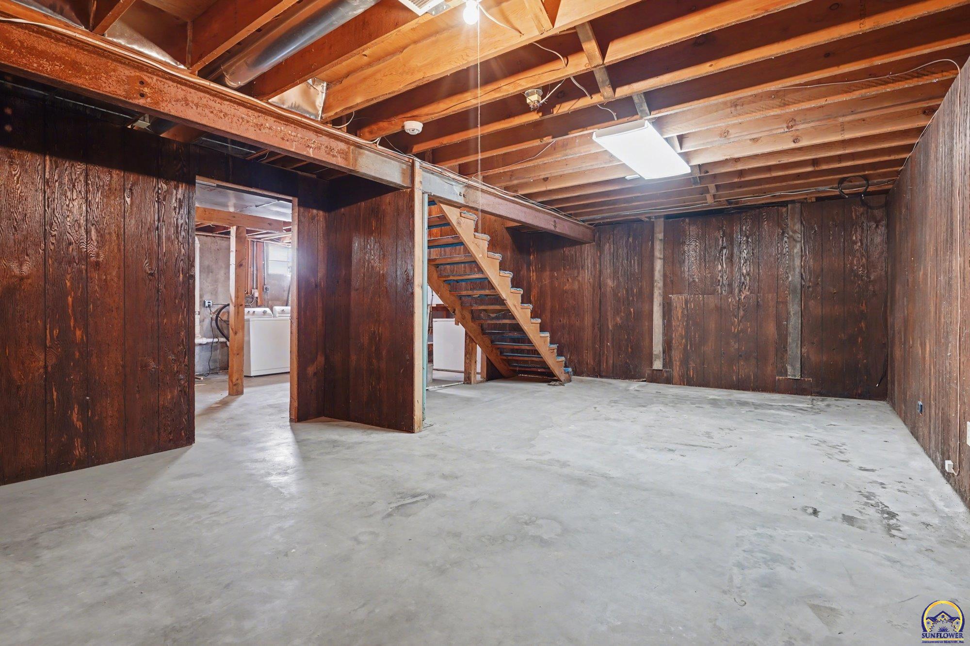 112 Walnut Court Perry, KS 66073 - Photo 25 of 36