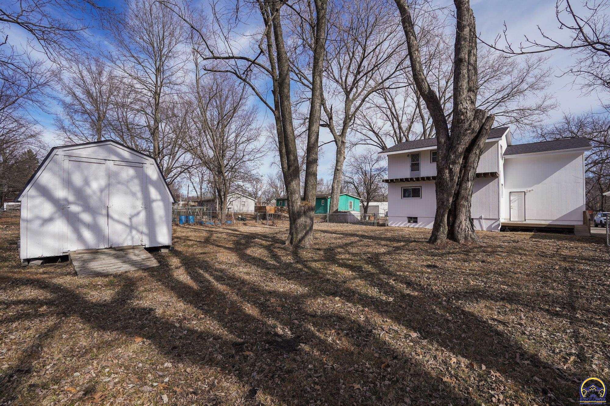 112 Walnut Court Perry, KS 66073 - Photo 31 of 36