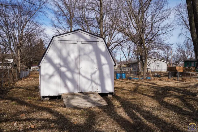 $249,900 | 112 Walnut Court, Perry, KS 66073