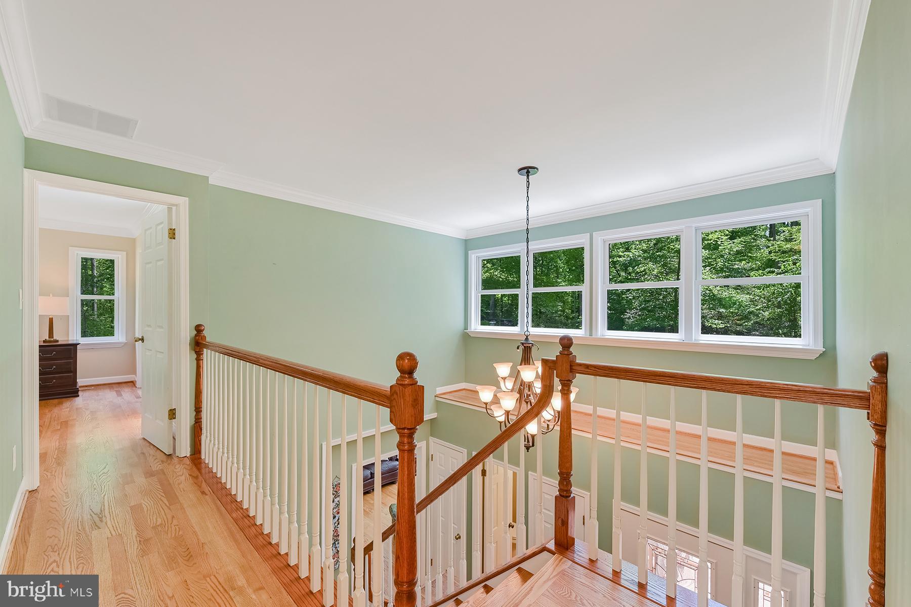 3226 Cragun Road Edgewater, MD 21037 - Photo 26 of 57 Upper level breezeway