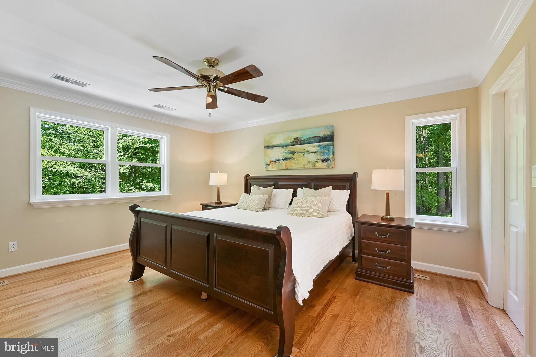 3226 Cragun Road Edgewater, MD 21037 - Photo 27 of 57 Primary bedroom is spacious and bright