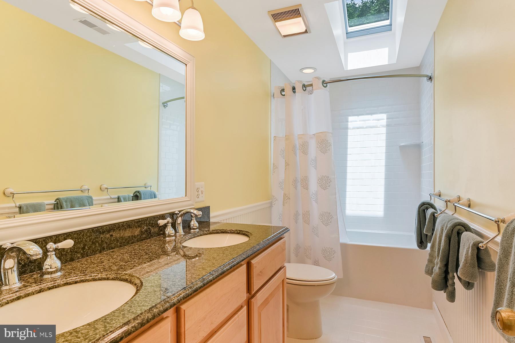 3226 Cragun Road Edgewater, MD 21037 - Photo 39 of 57 Full bathroom
