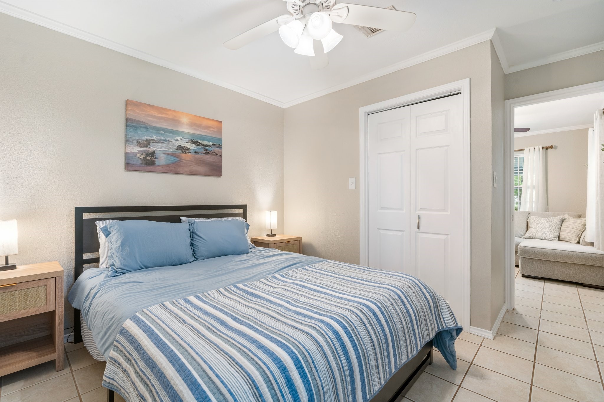 14758 Kirbee Drive Conroe, TX 77302 - Photo 27 of 35 Spacious guest bedroom 2nd floor