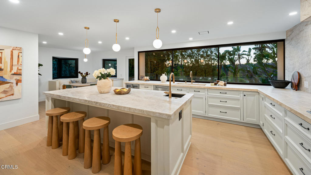 9617 Oak Pass Road Beverly Hills, CA 90210 - Photo 17 of 76 9617OakPassRoad-mls-59