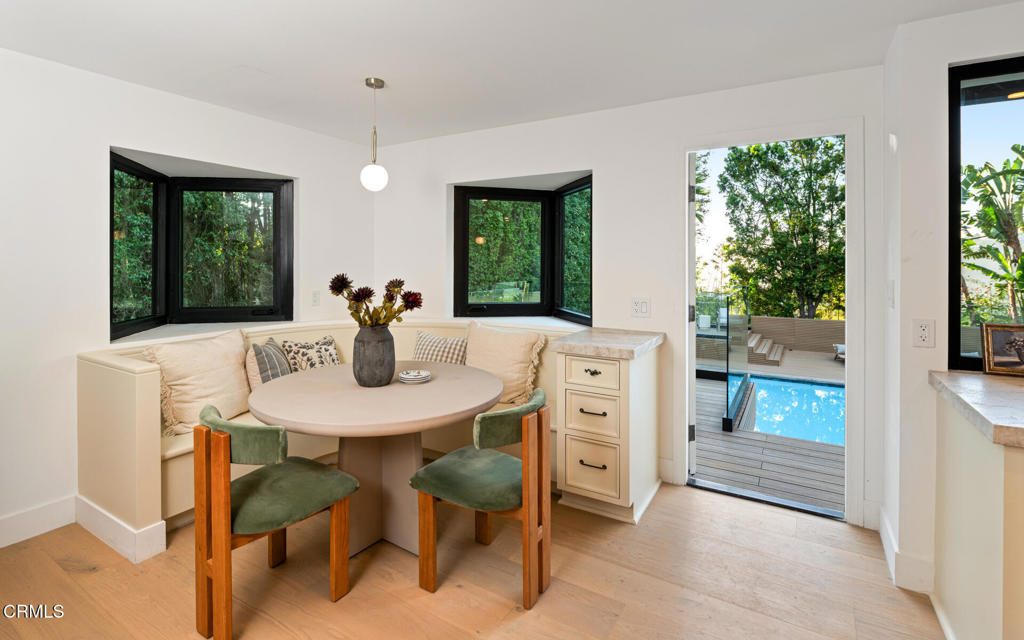 9617 Oak Pass Road Beverly Hills, CA 90210 - Photo 29 of 76 9617OakPassRoad-mls-31