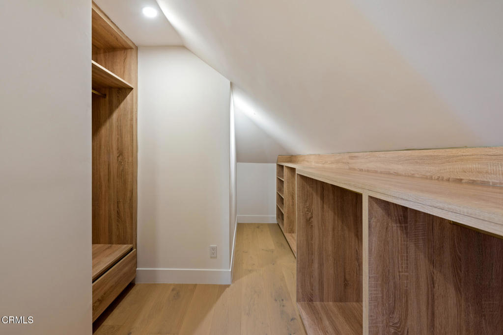 9617 Oak Pass Road Beverly Hills, CA 90210 - Photo 41 of 76 9617OakPassRoad-mls-42