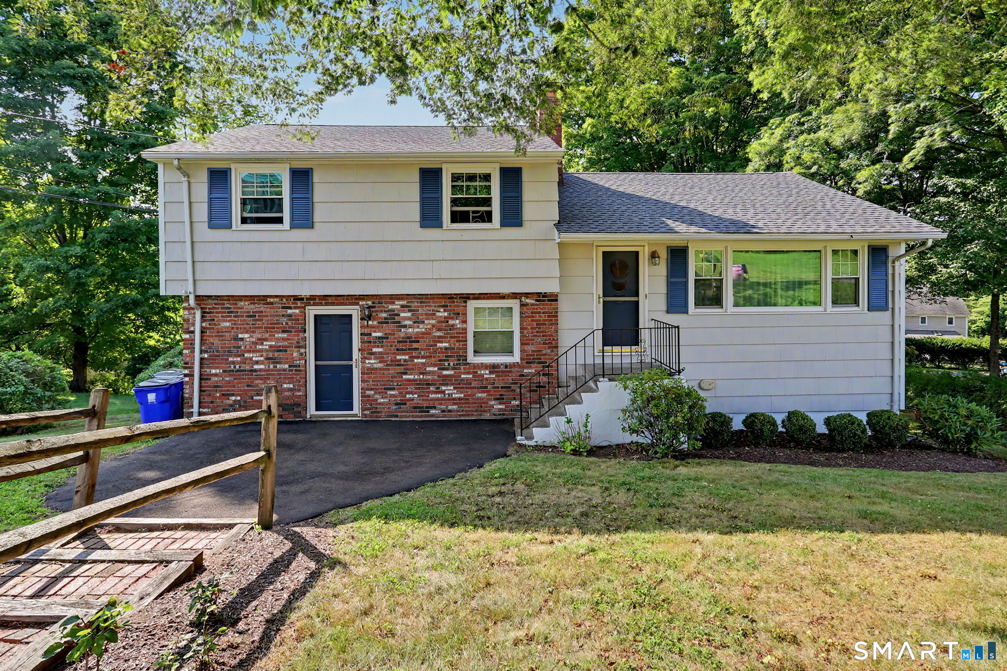 45 Valley View Road Fairfield, CT 06824 - Photo 1 of 29