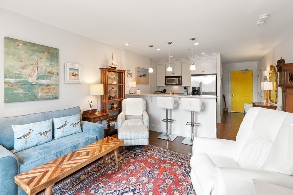 116-128 Rantoul Street, Unit 505 Beverly, MA 01915 - Photo 11 of 30 Gallery Image 11