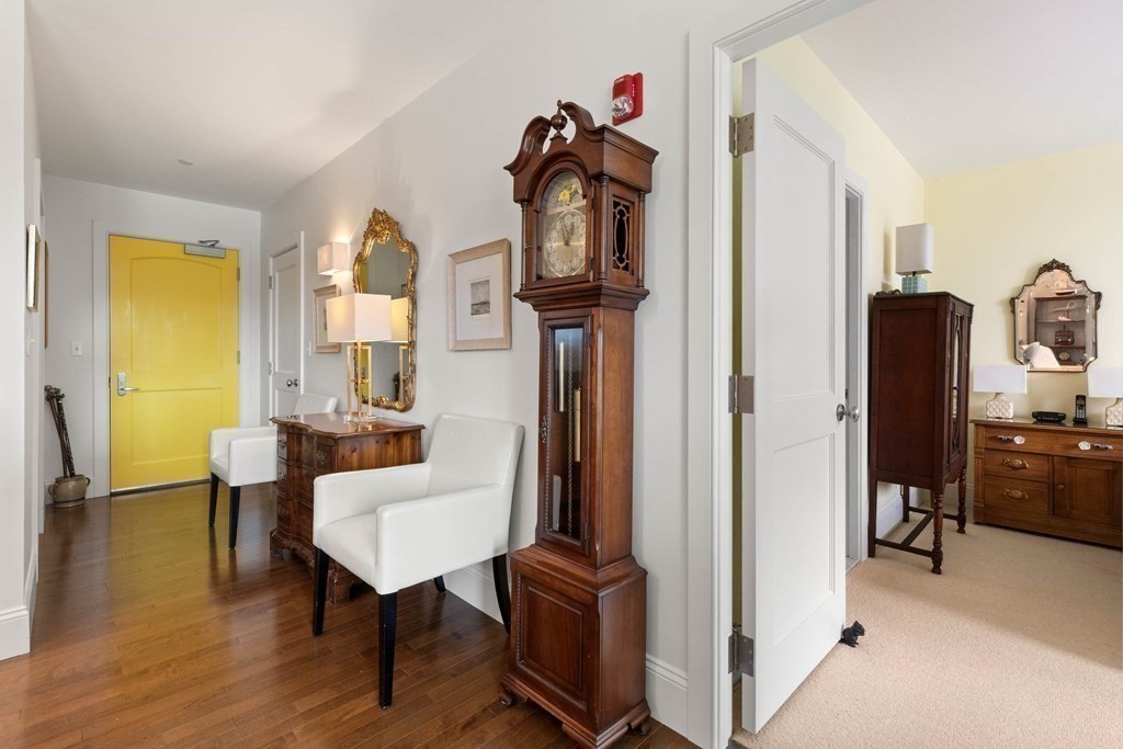 116-128 Rantoul Street, Unit 505 Beverly, MA 01915 - Photo 14 of 30 Gallery Image 14