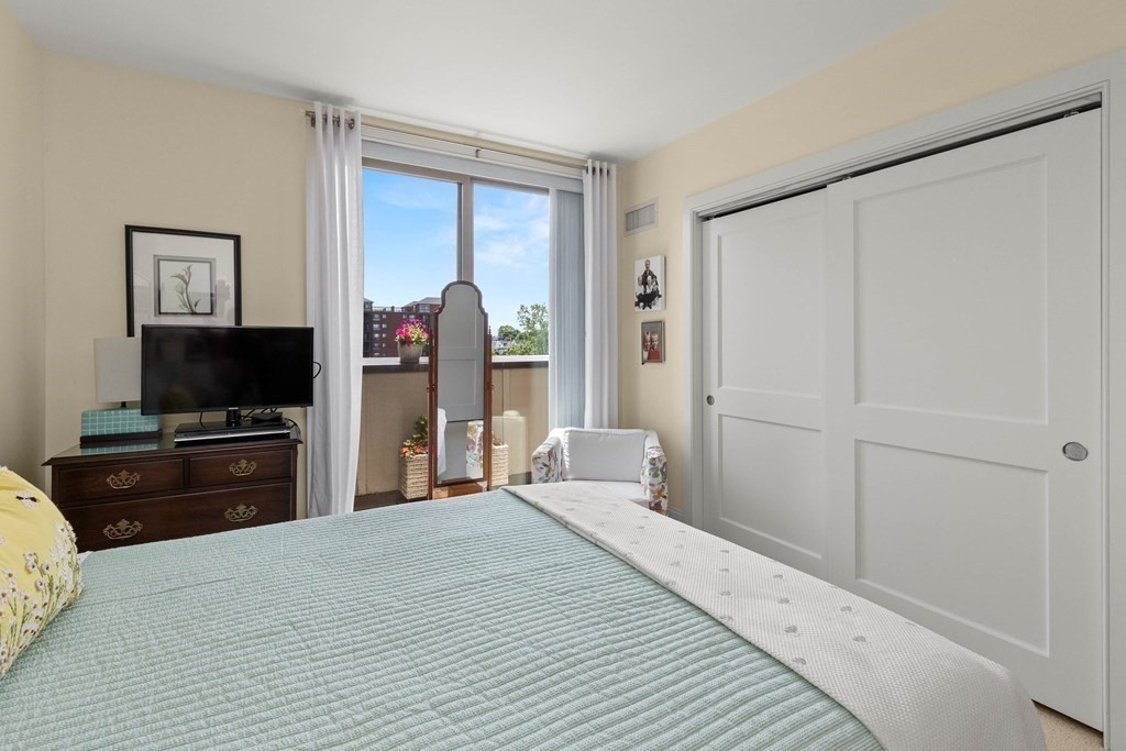 116-128 Rantoul Street, Unit 505 Beverly, MA 01915 - Photo 18 of 30 Gallery Image 18