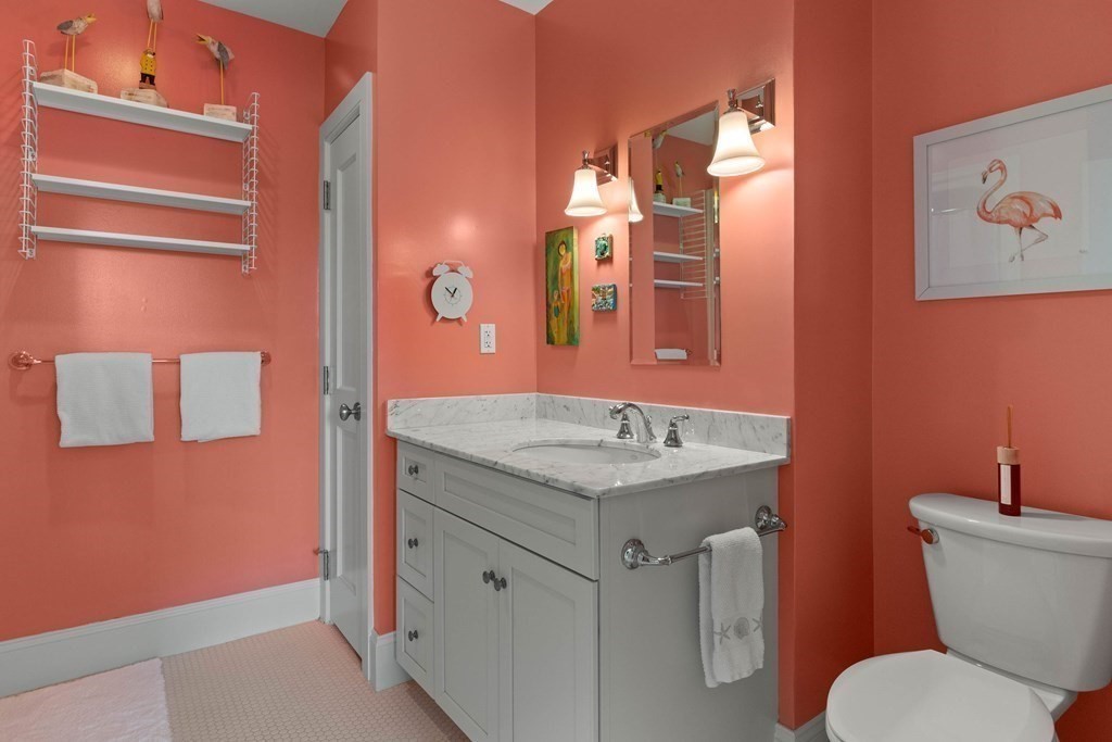 116-128 Rantoul Street, Unit 505 Beverly, MA 01915 - Photo 20 of 30 Gallery Image 20