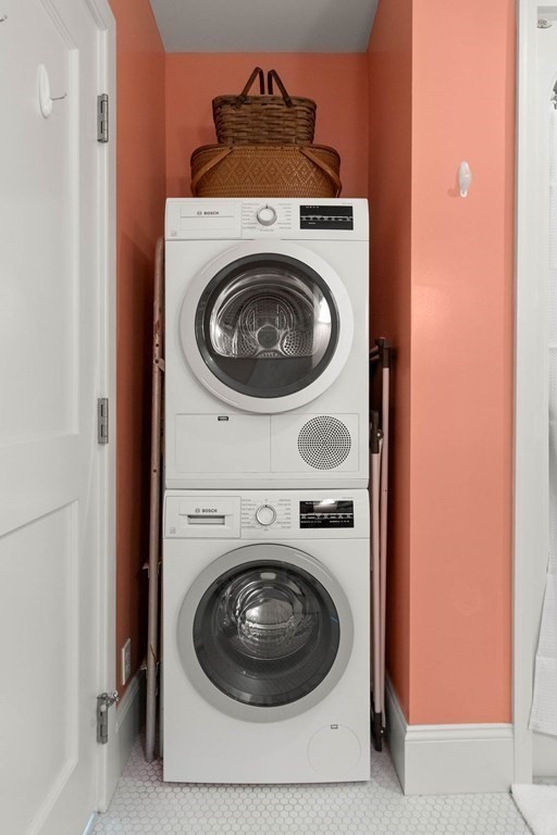 116-128 Rantoul Street, Unit 505 Beverly, MA 01915 - Photo 21 of 30 Gallery Image 21