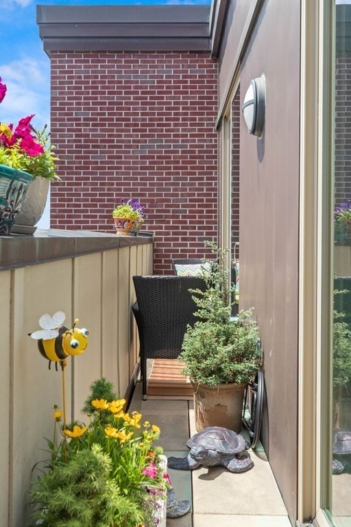 116-128 Rantoul Street, Unit 505 Beverly, MA 01915 - Photo 24 of 30 Gallery Image 24