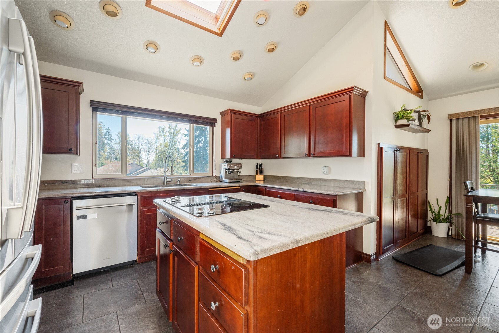 13 Judith Place Longview, WA 98632 - Photo 11 of 40