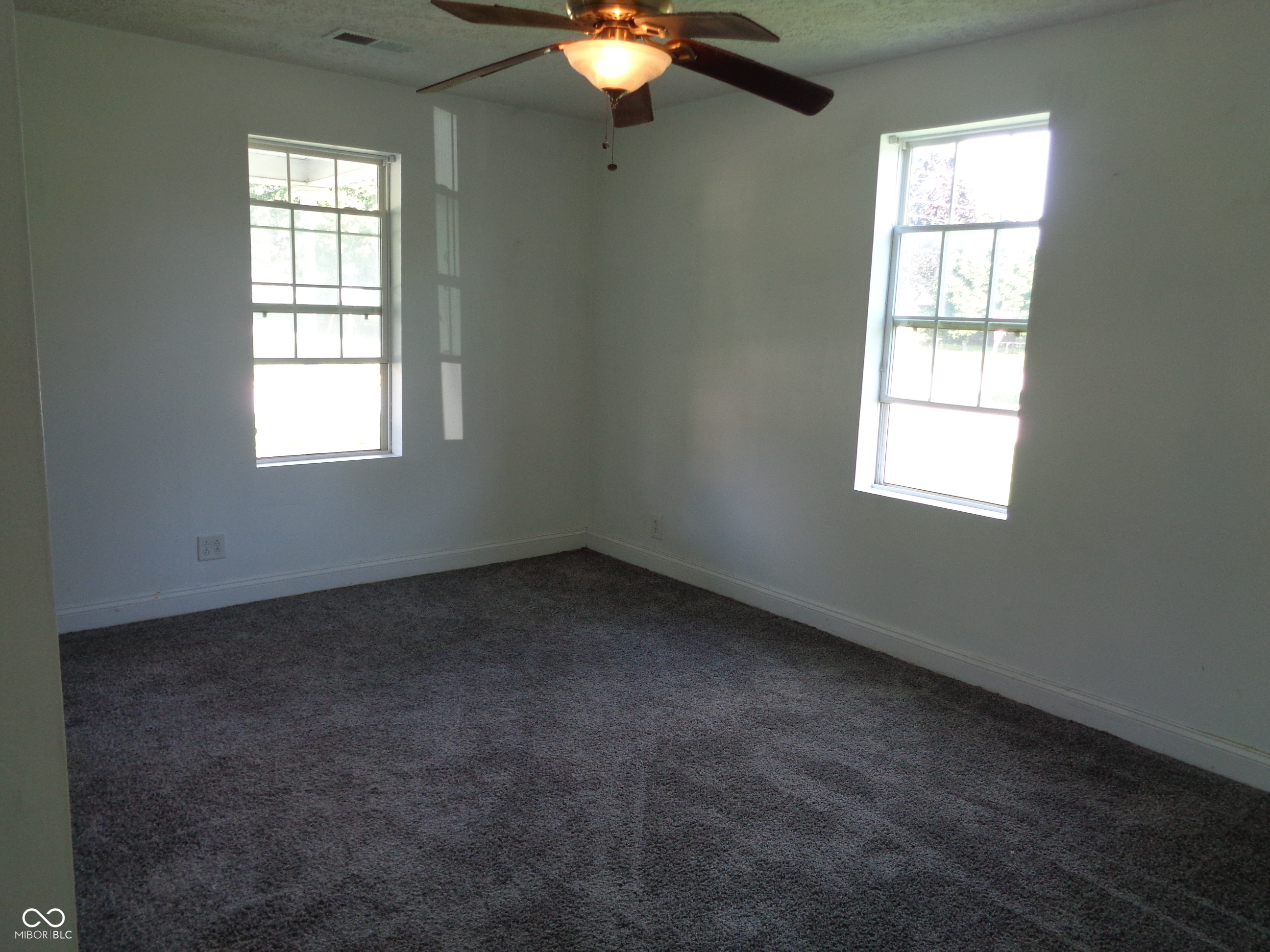 400 South Division Street Cayuga, IN 47928 - Photo 23 of 36