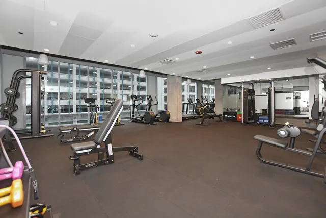 $4,471 | 60 East Randolph Street, Unit 1303, Chicago, IL 60601