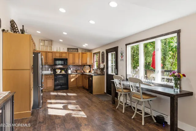 $499,000 | 133 Giffordtown Lane, Little Egg Harbor, NJ 08087